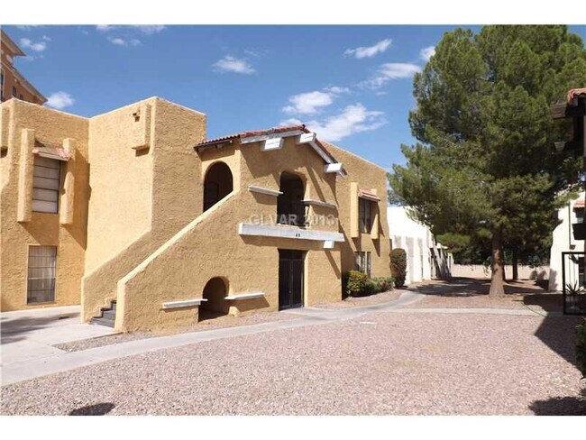 Building Photo - 4640 Koval Ln