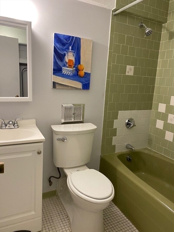 Building Photo - 4 Trowbridge Pl