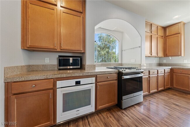 Building Photo - 9716 Panther Hollow St