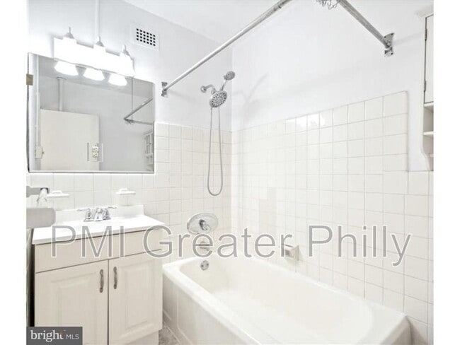 Building Photo - 2601 Pennsylvania Ave