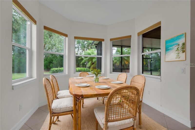 Building Photo - 5004 Sandy Brook Cir