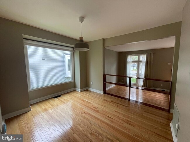 Building Photo - 10638 Sawdust Cir