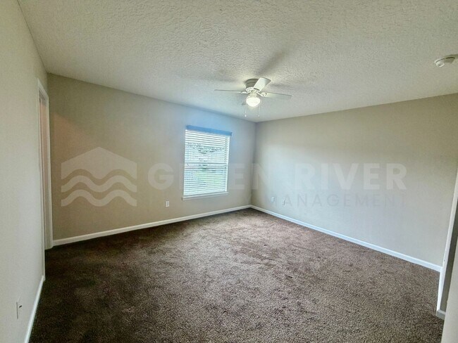 Building Photo - Beautiful 2BR Townhome in Amenity-Rich Fleming Island Community!!