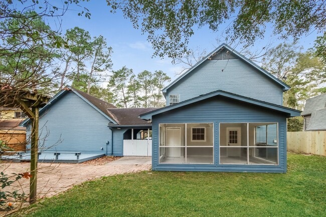 Building Photo - 461 Stephen F Austin Dr