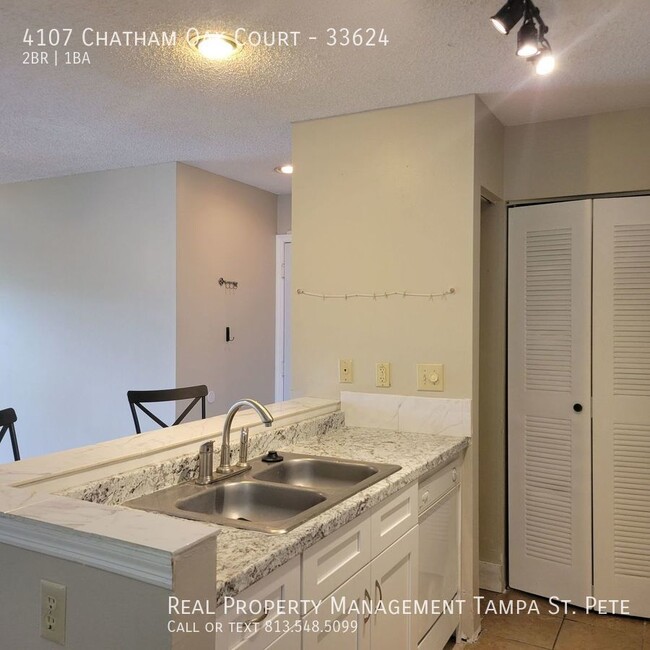 Building Photo - Carrollwood Condo Available for Immediate ...