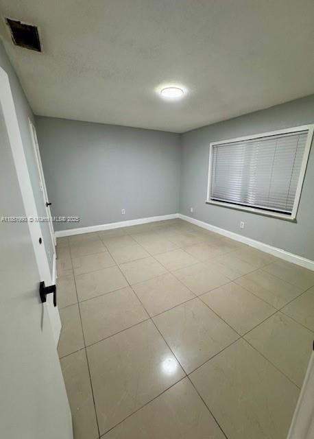 Building Photo - 4610 SW 134th Ave