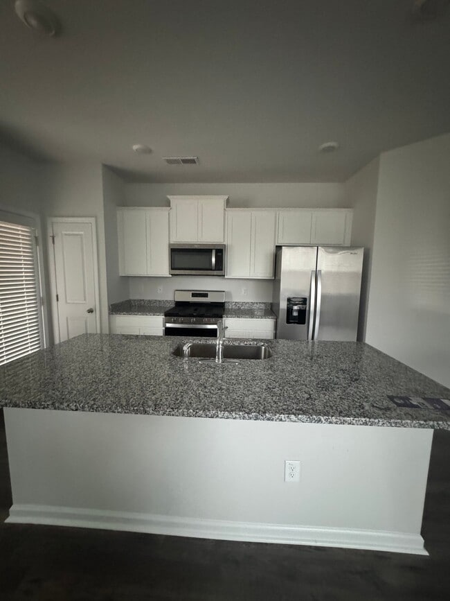 Building Photo - 918 Quaint Parish Cir