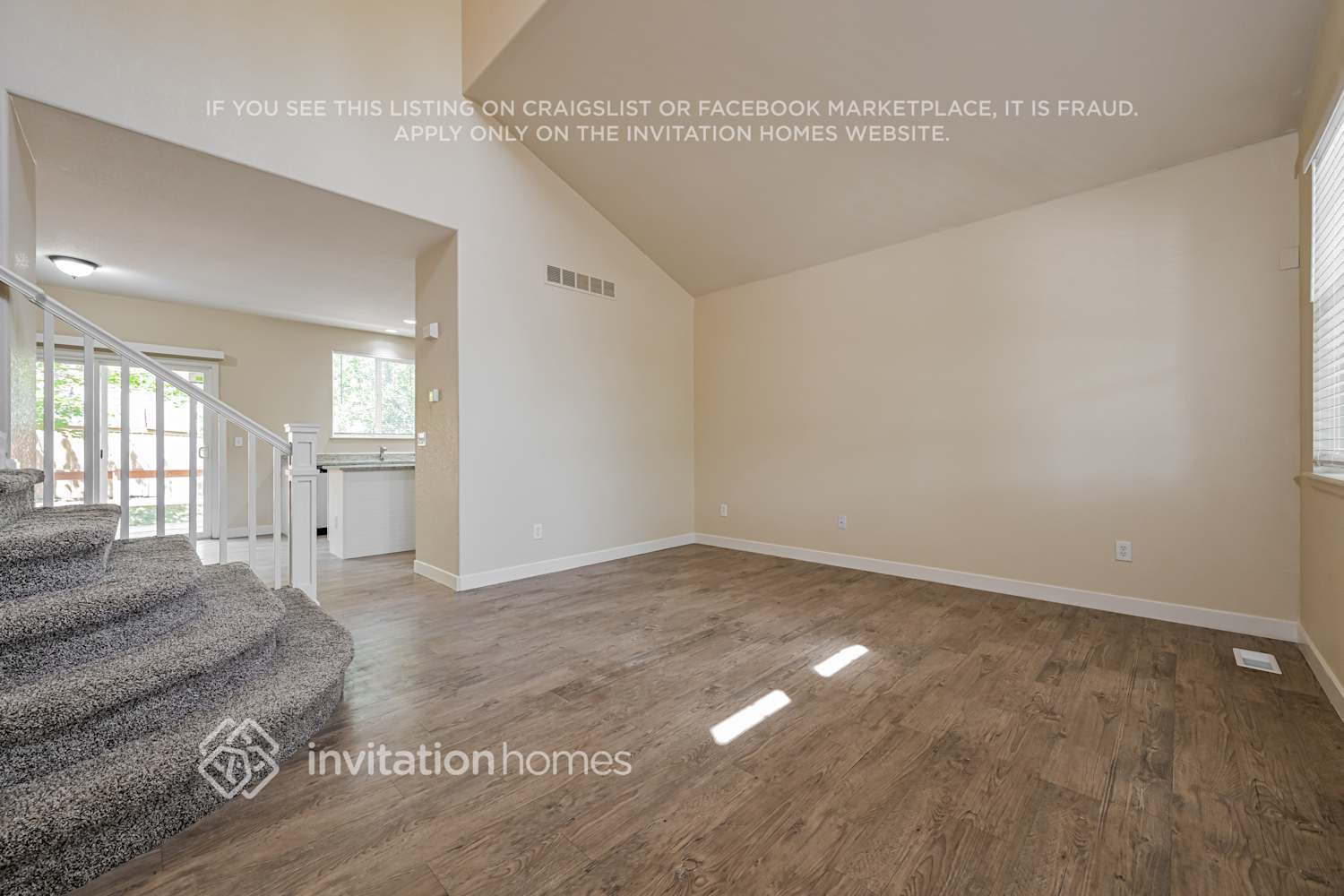 Building Photo - 11027 Chesmore St