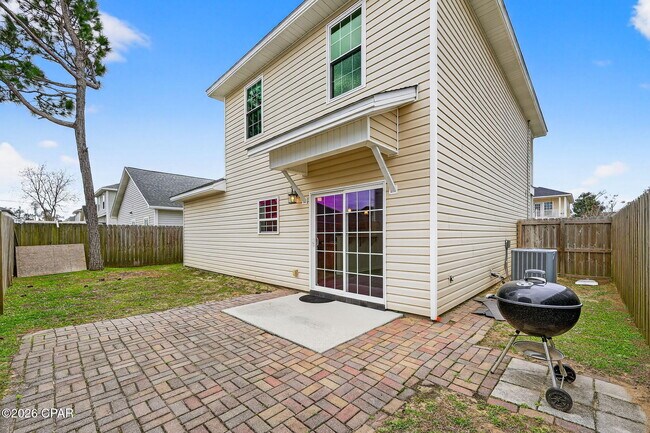 Building Photo - 2605 Avondale Ct