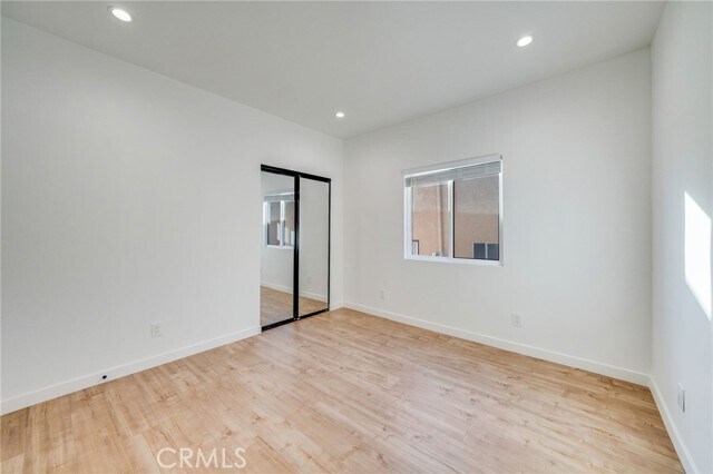 Building Photo - 3261 City Terrace Dr