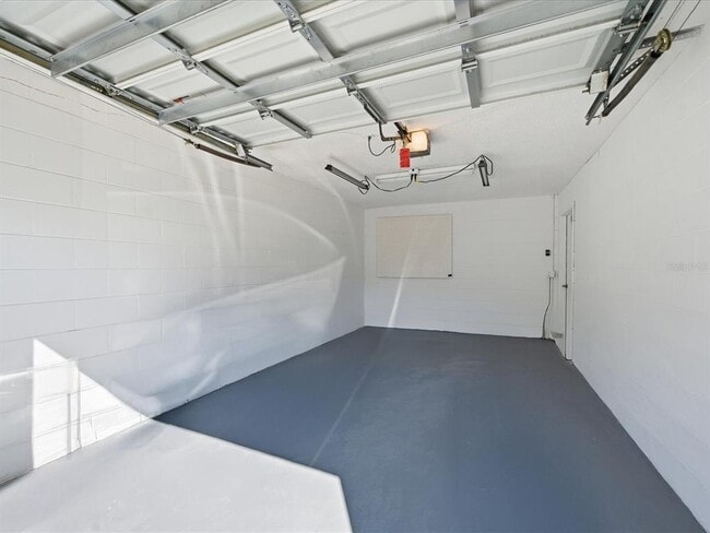 Building Photo - 11510 Shipwatch Dr