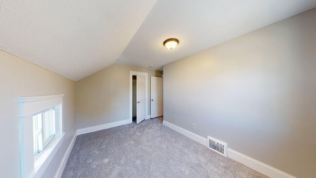Building Photo - Cudell Area - 3 Bedroom - 1 Bath - Single ...