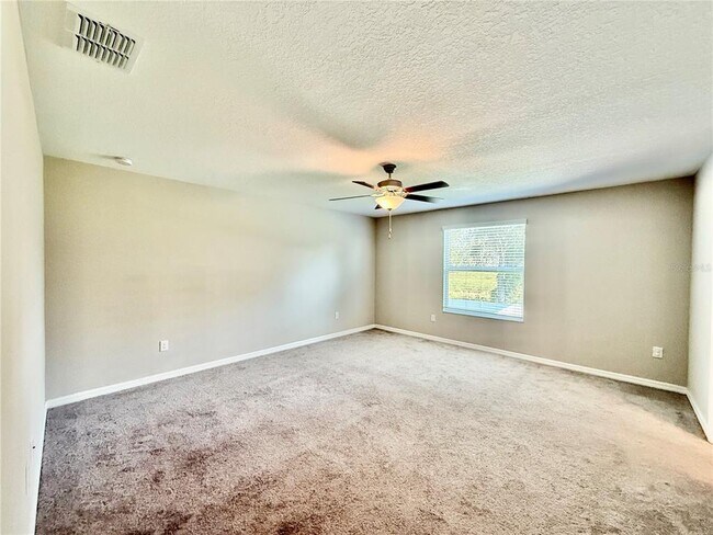Building Photo - 10252 Shady Preserve Dr