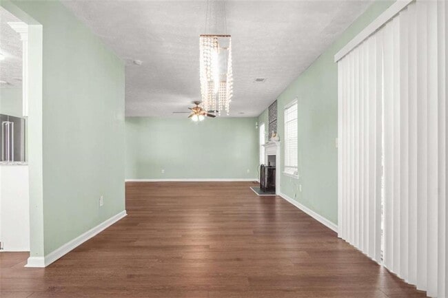 Building Photo - 1203 Andrews Dr