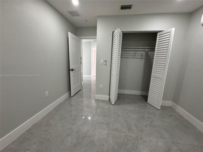 Building Photo - 14263 SW 177th Terrace