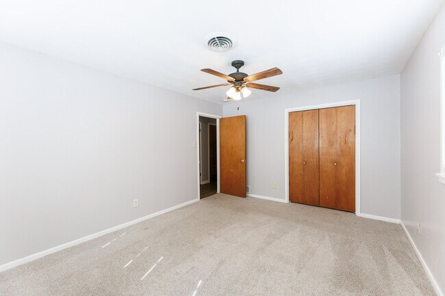 Building Photo - Wonderful 3/2/2 for Rent!