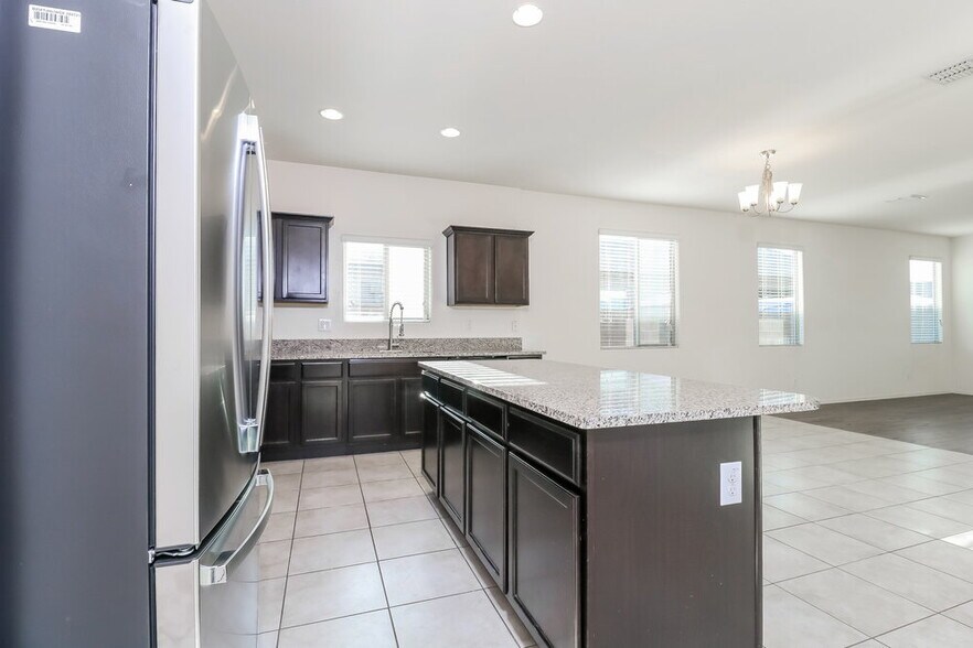 Building Photo - 23807 W Chipman Rd