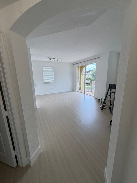 Great natural light - 8814 W Flagler St