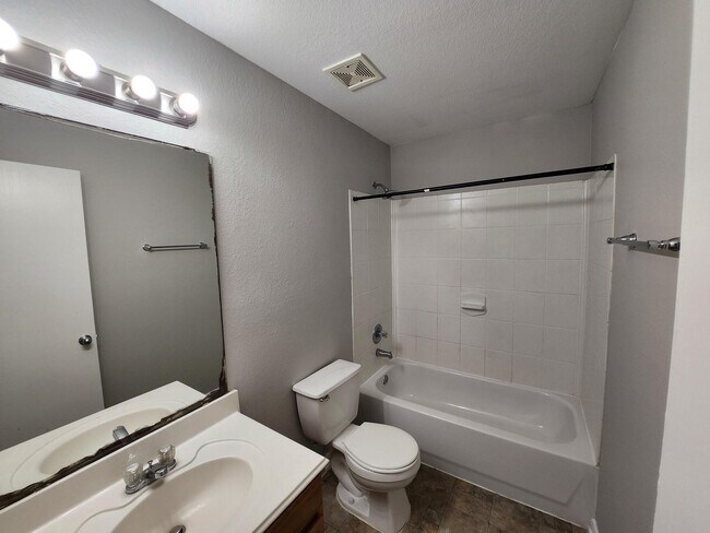 Building Photo - 20718 Blanton Brook Dr