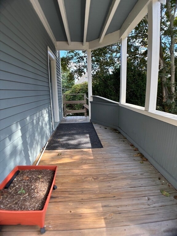 Building Photo - 1078 South St