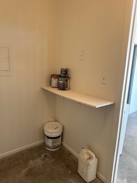 Building Photo - 1908 N Spring