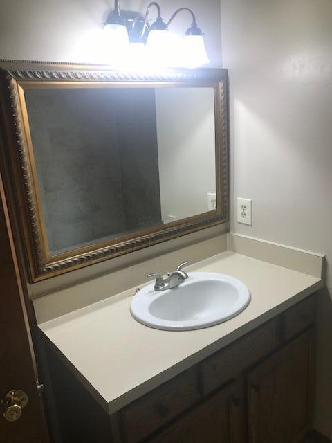 Building Photo - 339 Clover Ln