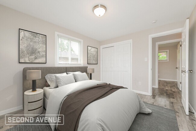 Building Photo - 219 Garden City Dr