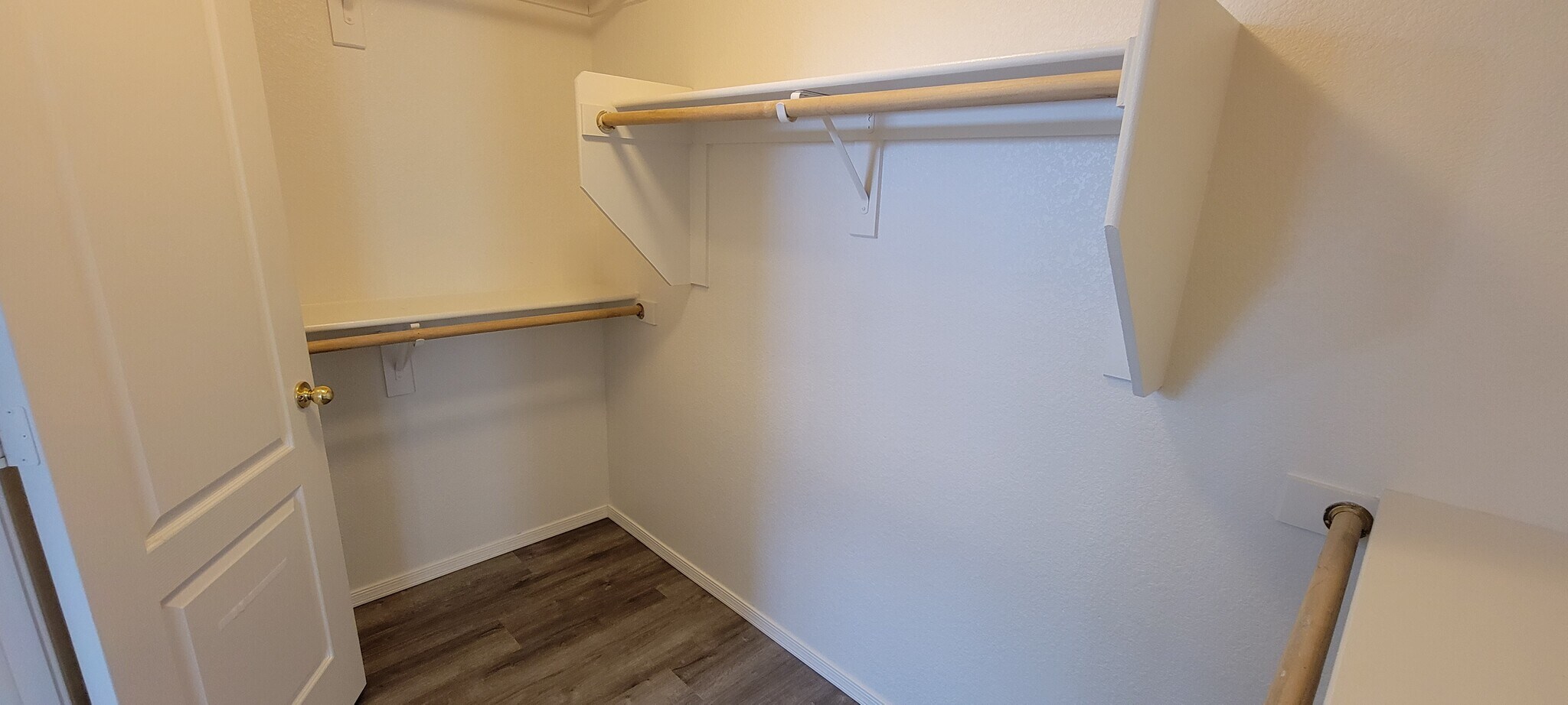 Master Walk-In Closet - 4181 E Sundance Ave