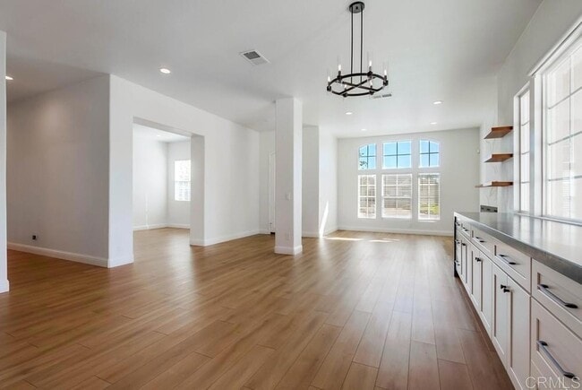 Building Photo - 774 Glenhart Pl