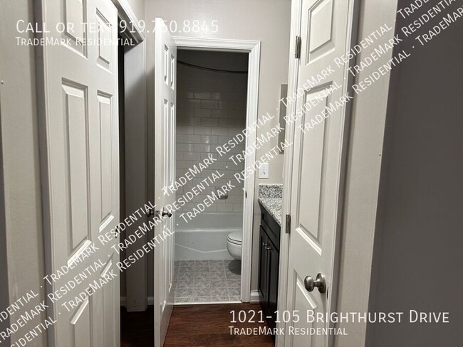 Building Photo - 1021 Brighthurst Dr