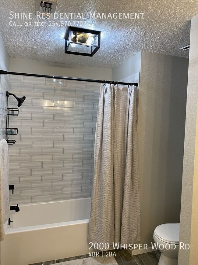 Building Photo - 2000 Whisper Wood Rd