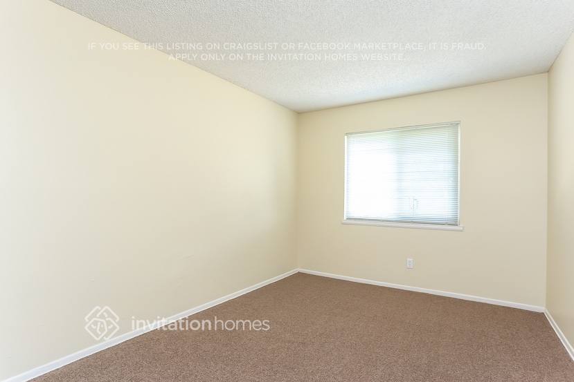 Building Photo - 6349 Orange Knoll Ave