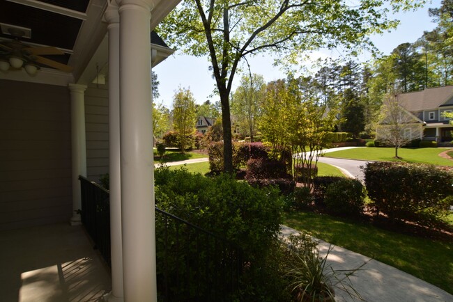 Building Photo - Beautiful, spacious home in The Preserve