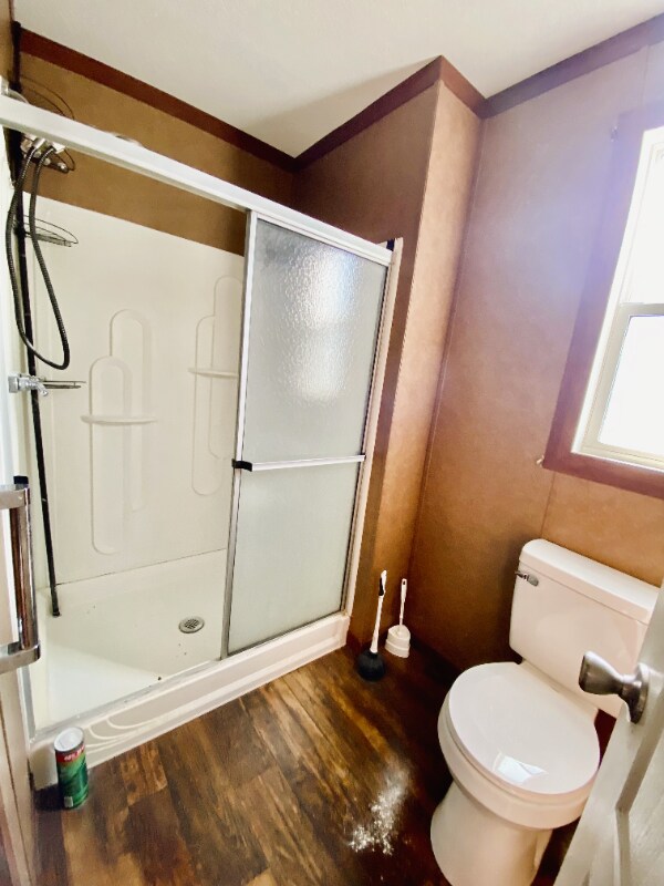 Building Photo - 415 Mostyn Ln