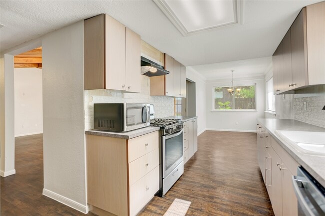 Building Photo - 1811 Cotton Mill Ct