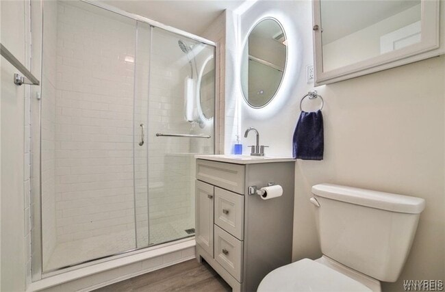 Building Photo - 156 Hoover Ave