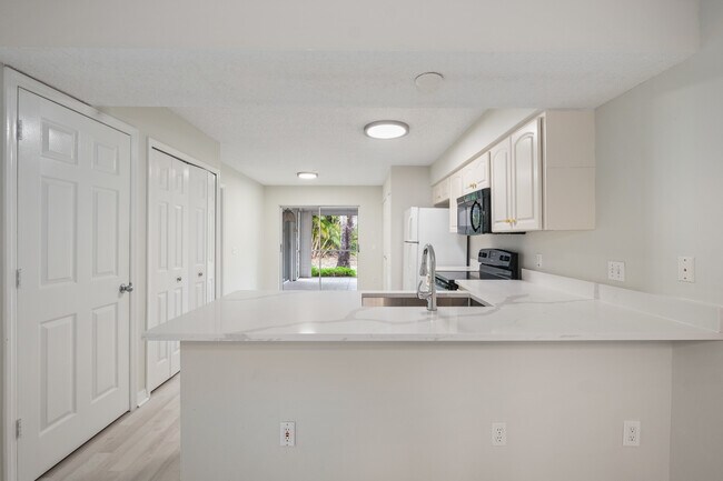 Building Photo - 3930 Leeward Passage Ct