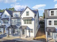 Building Photo - 4801 Gossamer Ln