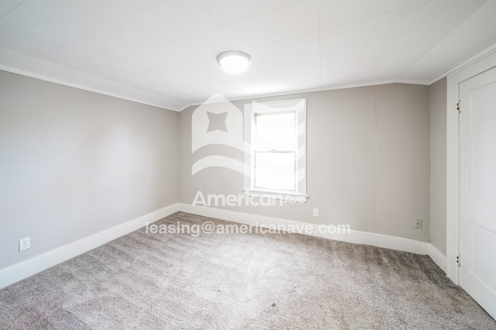 Building Photo - 133 Rand St