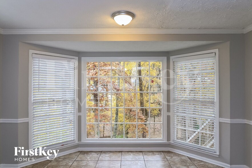 Building Photo - 722 Altman Ct