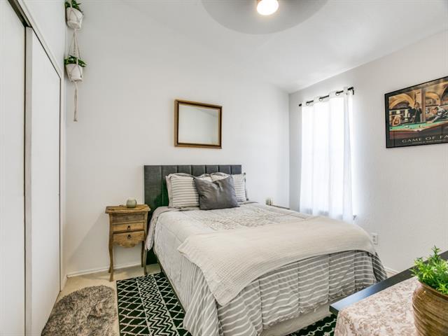 Building Photo - 4612 Waterway Dr N