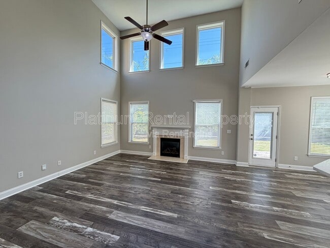 Building Photo - 5555 Falls Landing Dr