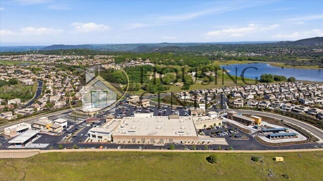 Building Photo - Unparalleled Executive Luxury Rental Home in Gated Community