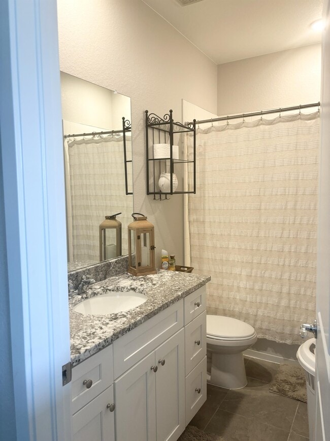 Building Photo - 23600 E 41st Ave