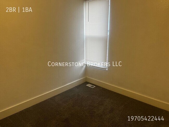 Building Photo - 305 Colorado-2