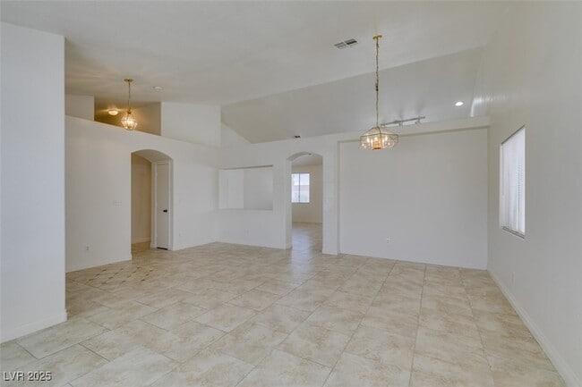Building Photo - 2510 Roaring Lion Ave