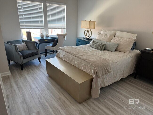 Building Photo - 4250 Lost Bay Dr