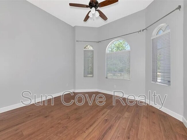 Building Photo - 6407 213th St E