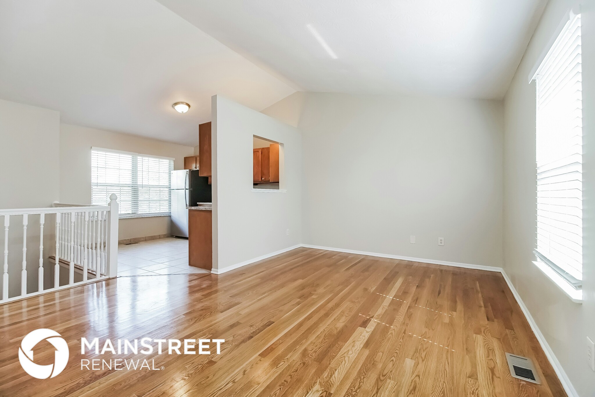 Building Photo - 1574 Autumn Village Dr