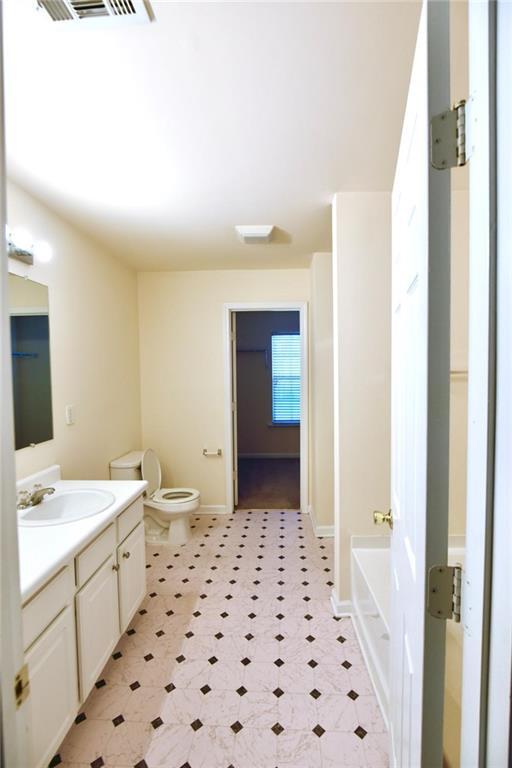 Building Photo - 493 Windstone Trl